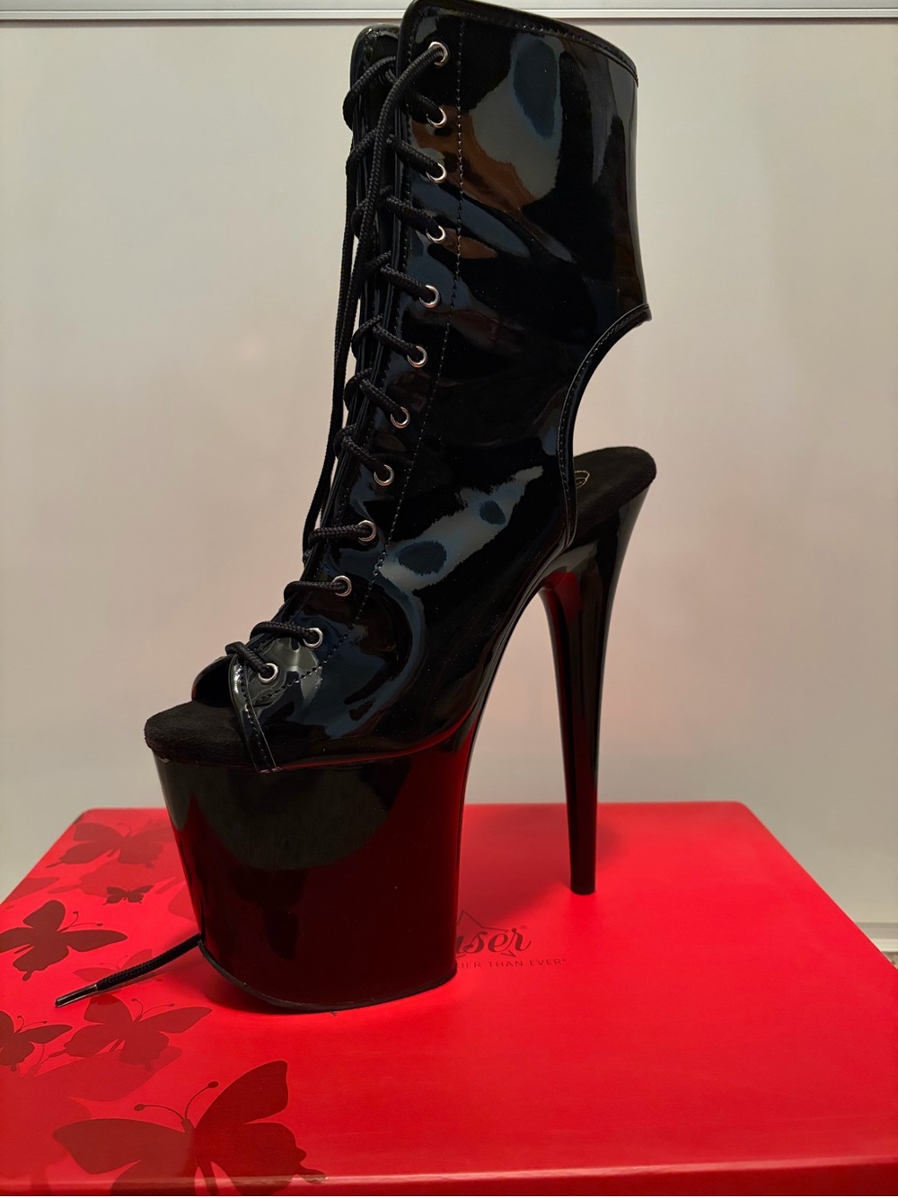 Pleaser Black Patent Lace-Up Platform Ankle Boot Heel